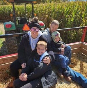 Meet your Posher, Brittny